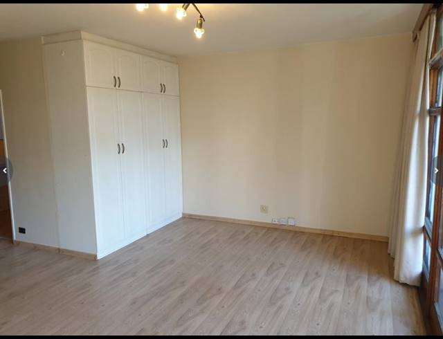 0 BEDROOM PROPERTY TO RENT IN RONDEBOSCH